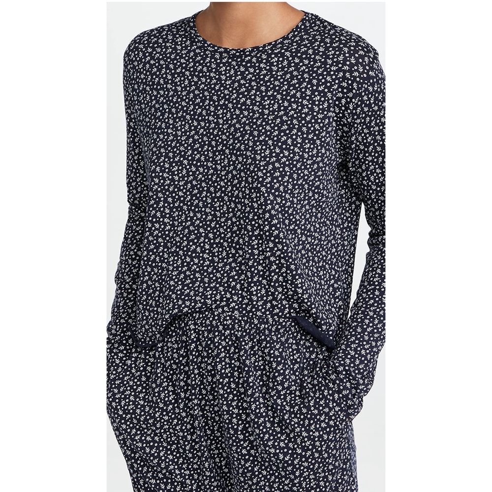 NWT - THE GREAT Sleep Tee navy leaf print size 2 M medium